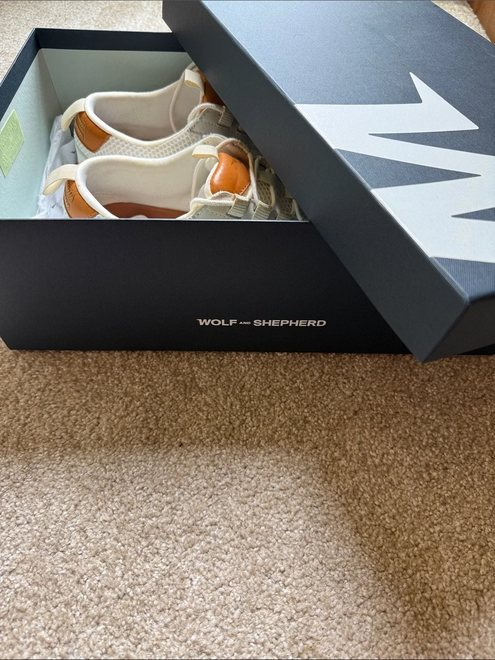 Wolf & Shepherd Crossover Victory Trainer Sneakers